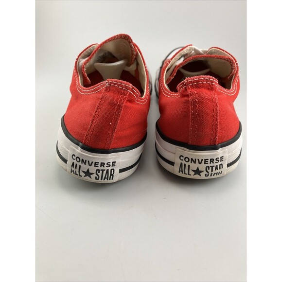 Converse Chuck Taylor Classic All Star Canvas Low Top Red - Men 7 Women 9 - Picture 3 of 11